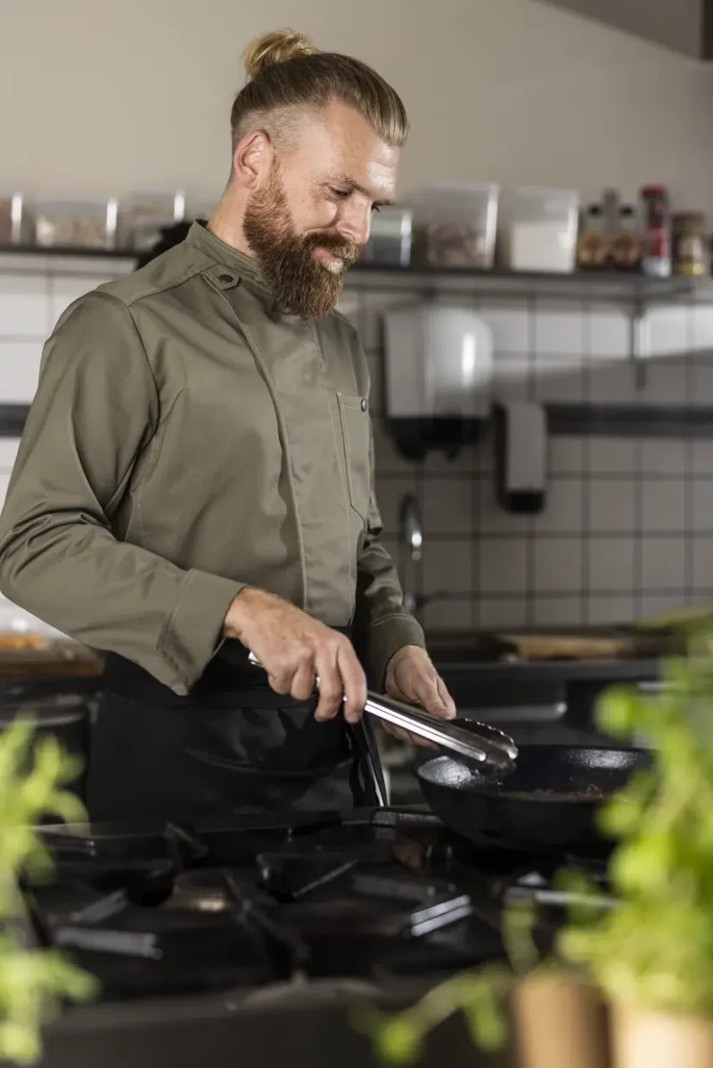 Kuchársky rondon KENTAUR s vreckom - Olivová