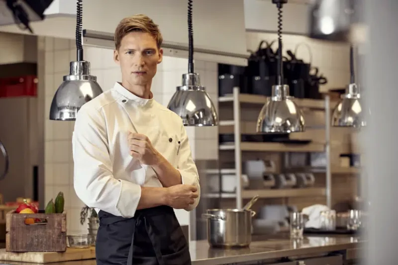 Kuchársky rondon KENTAUR s vreckom - Biela